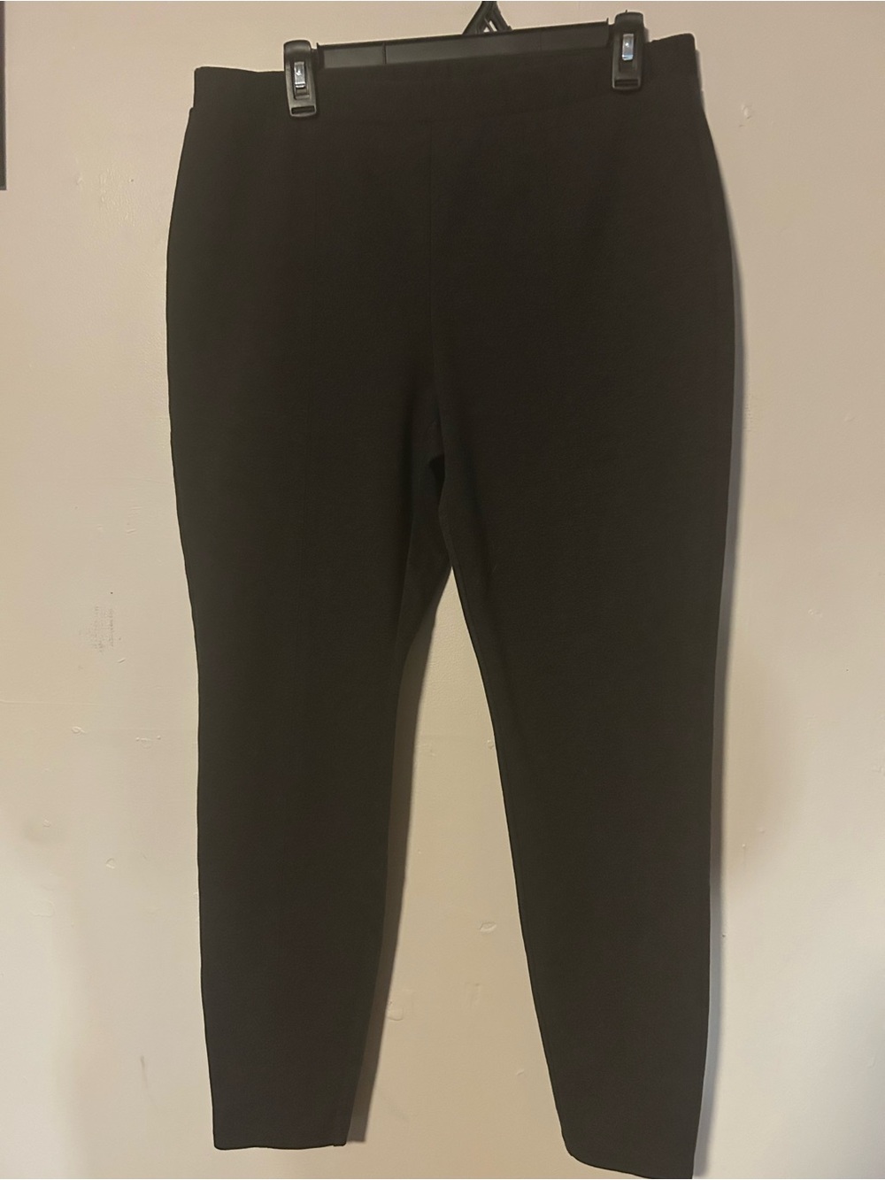 Chico's Classic Dark Grey Ponte Leggings